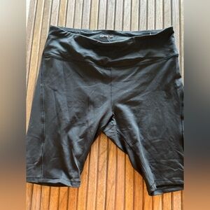Calia by Carrie Underwood Black Women's biker Shorts
NWOT